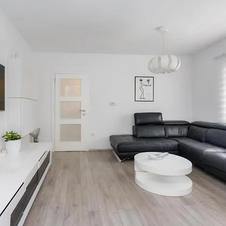 Apartmán Laura Krk Town